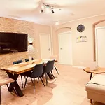 3 Raum City-apartment - 5min Zum Hbf Grupello-1 Appartement Düsseldorf