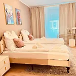3 Raum City-apartment - 5min Zum Hbf Grupello-1 Appartement