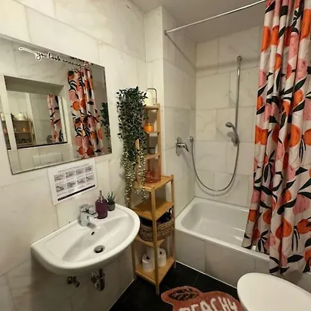 3 Raum City-apartment - 5min Zum Hbf Grupello-1 Appartement *