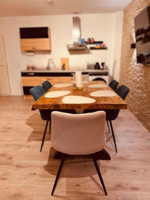 3 Raum City-apartment - 5min Zum Hbf Grupello-1 *